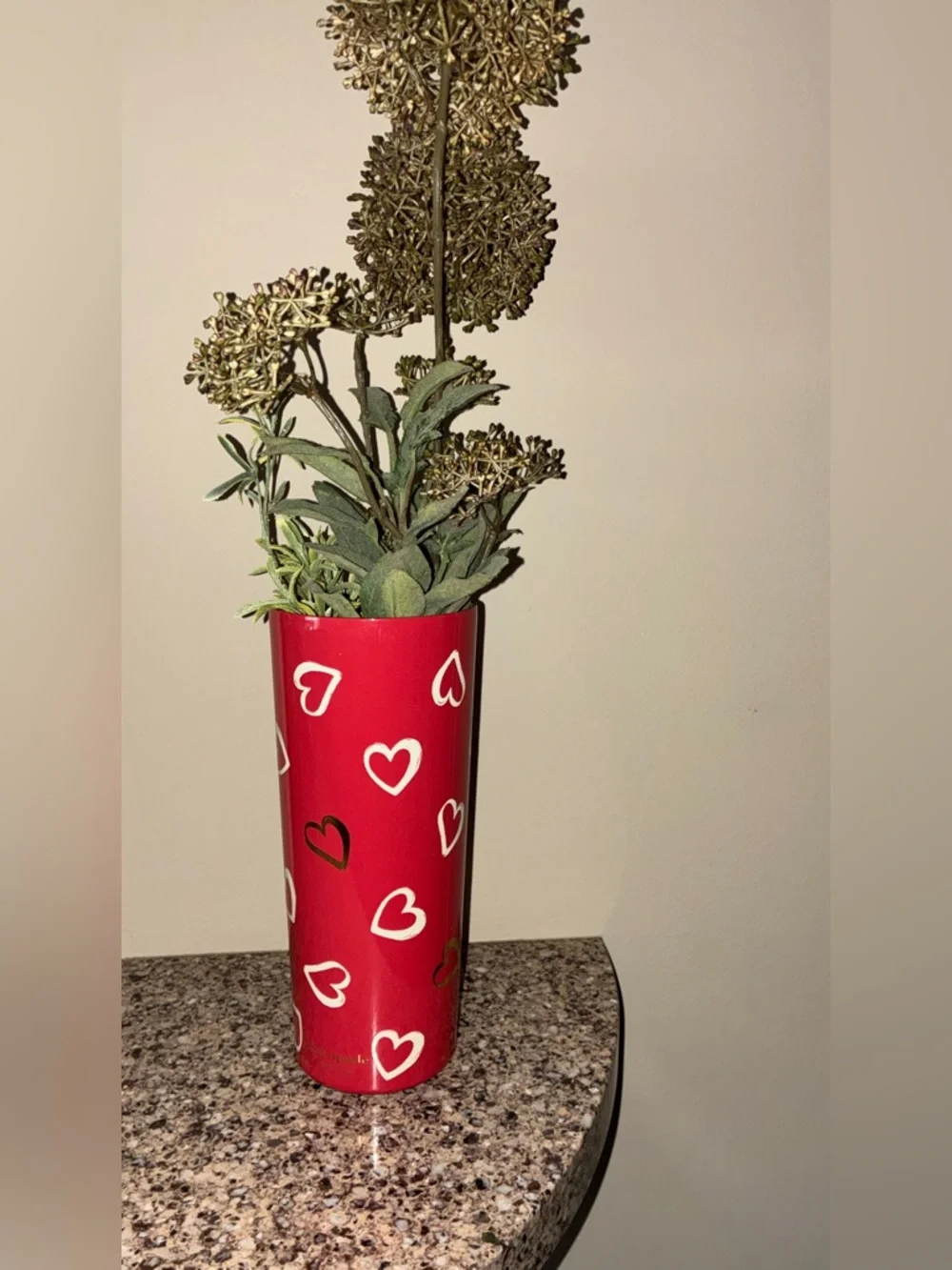 Kate Spade Tumbler without lid.‎